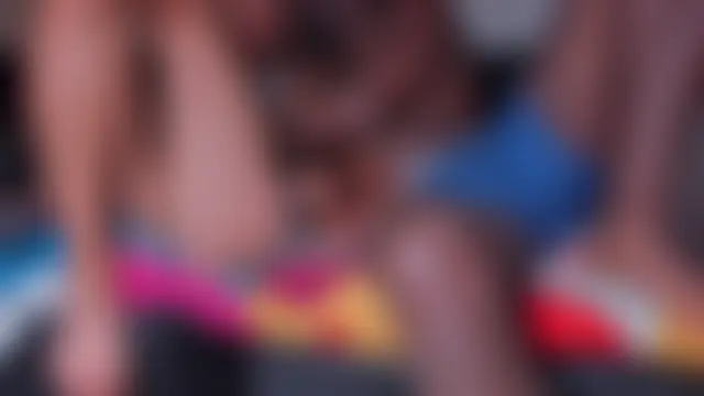 ray_long222 Adlı Modelin Canlı Seks Kamerası Şovu