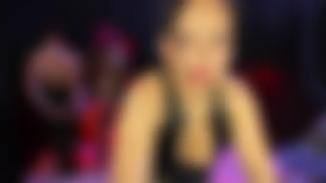 whitneyhot Show in webcam