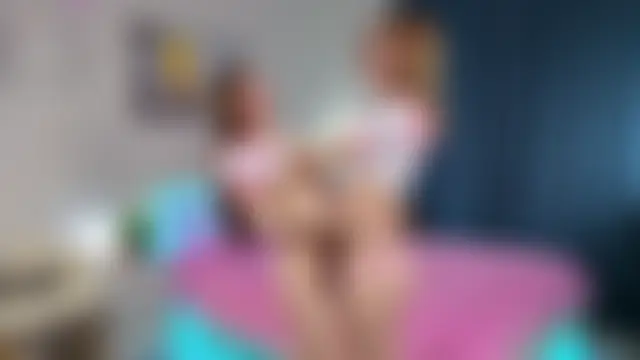 โชว์เซ็กส์แคมถ่ายทอดสดของ TwinklyAngels