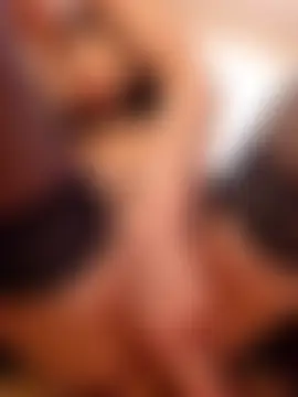 XXX chat uživo modela AureliaDoux