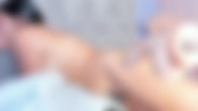 queen_yully's Webcam Show