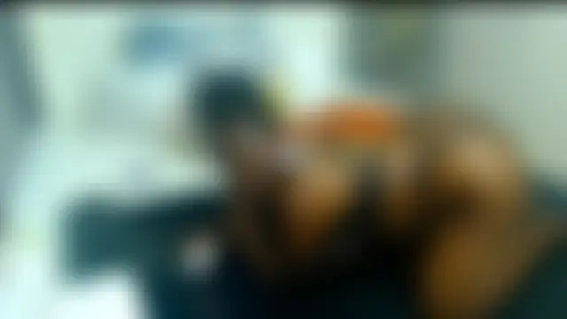 Brunettedevon33's Webcam Show