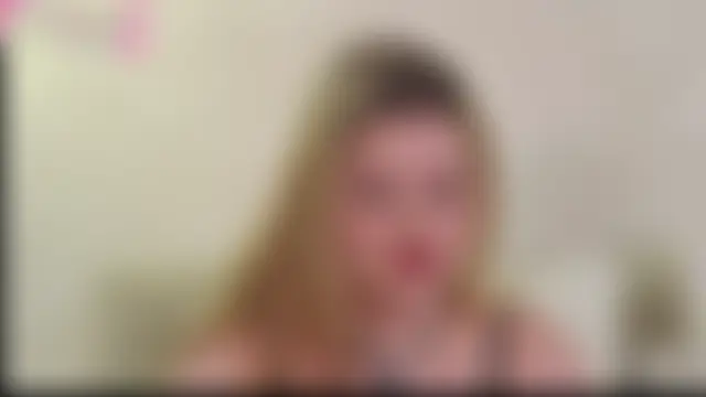 Alexis_Powell Show in webcam