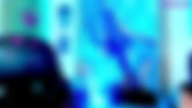 blonde_queen- Webcam-Show