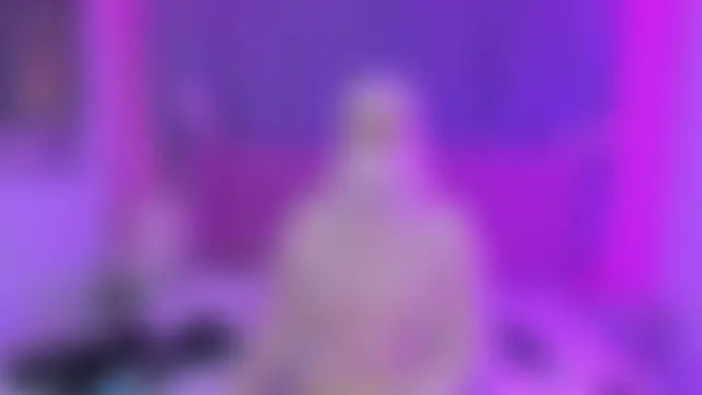 Nayla-Mouna 网络视讯表演