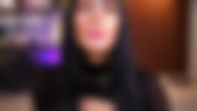 RavennaDArcy Show in webcam