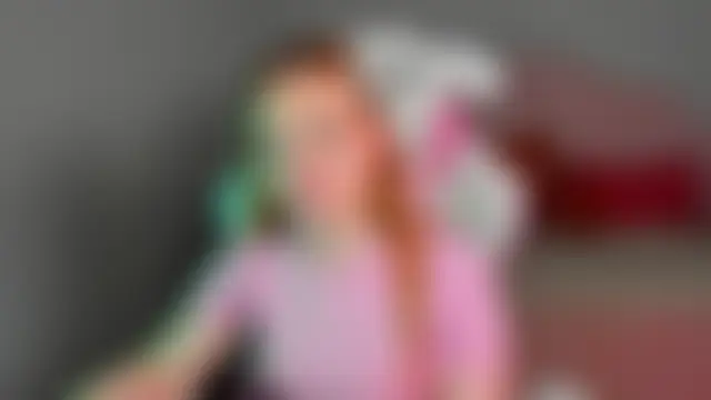 ElinaVale Chat XXX in diretta