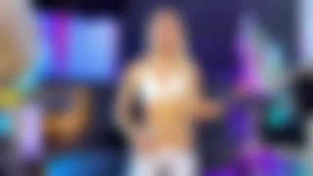 Show de Queens_Wonders_Blonders na webcam