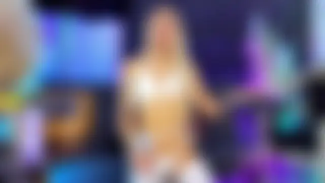 Queens_Wonders_Blonders ওয়েবক্যাম শো