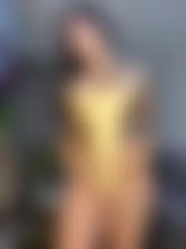 Pokazy przed kamerką – Emy_vega