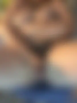 Paulette-squirt webcam show