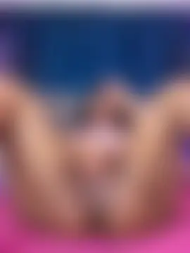 Pokazy przed kamerką – Cleo_luna