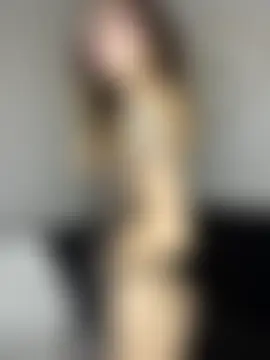 Show modela alissonmateus na web-kameri