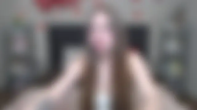 Show modela LaraPika na web-kameri