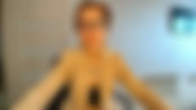 LioraWeiss Show in webcam