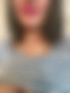 Milana_UK Pertunjukan Webcam