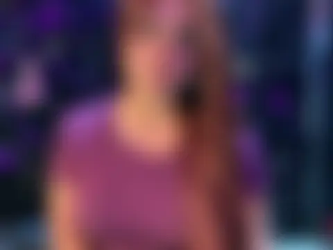 NyxaraSinDoll: διαδικτυακό σόου στην κάμερα