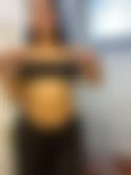 Laia_white's Live Chat Room