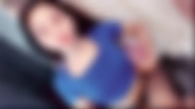 Show modela Amomentoflust99 na web-kameri