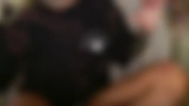 2badforyou: διαδικτυακό σόου στην κάμερα