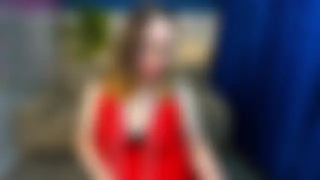 Dixon_Ross Show in webcam