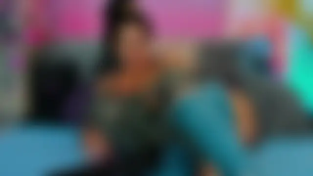 Show modela MILFever na web-kameri