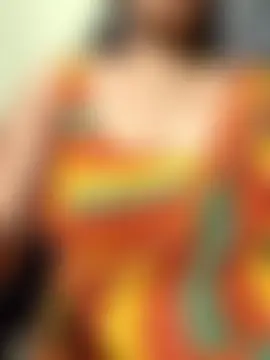 Pokazy przed kamerką – Poly_bhabi