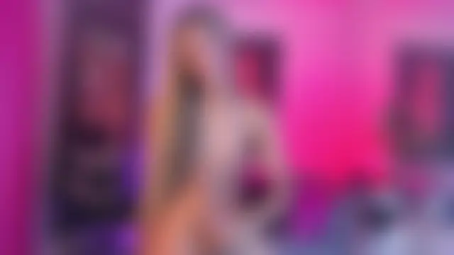 Pokazy przed kamerką – Ciara_HotTs