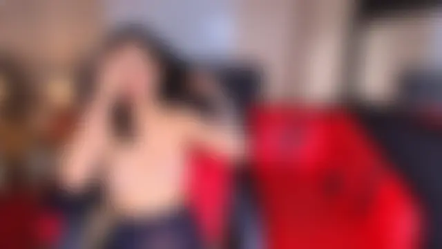 ZafiraVelvet: διαδικτυακό σόου στην κάμερα