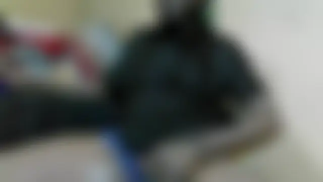 EYEzIAM's Live Sex Cam Show