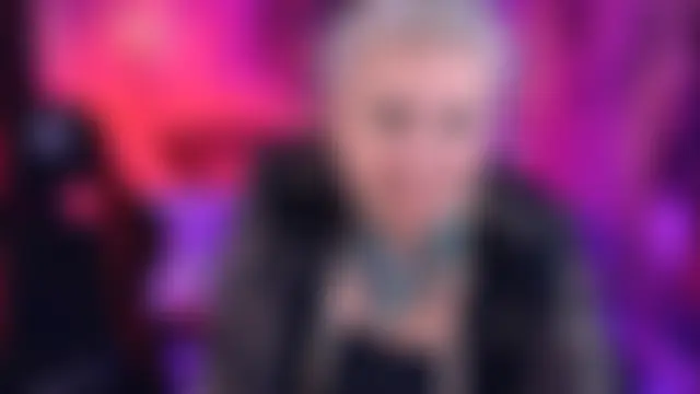 LilaMaharani élő XXX-chatje