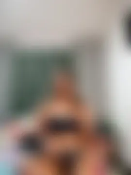 عرض كام AmbarthSmiith2