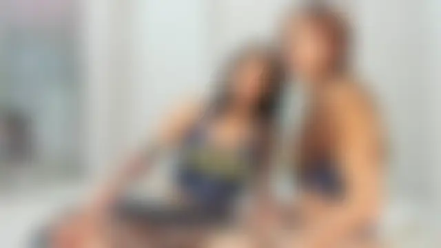 twodesiresary élő XXX-chatje