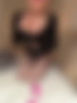 Pokazy przed kamerką – _WETSAND_