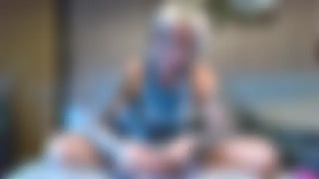 Pertunjukan Kamera Web poppyinga1