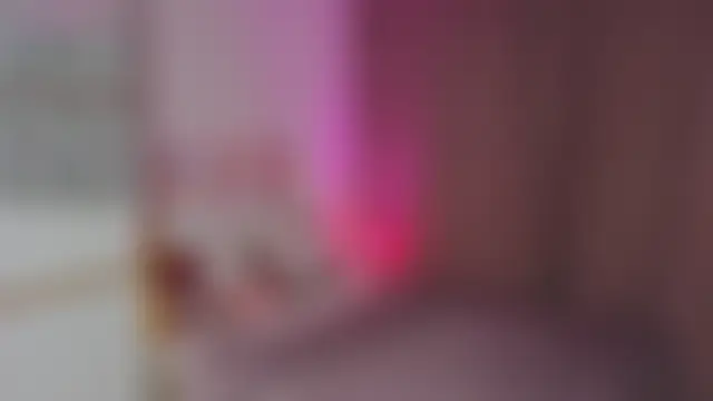 NicolBlow's Live XXX Chat