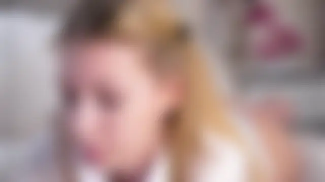 SunnivaCovil 网络视讯表演