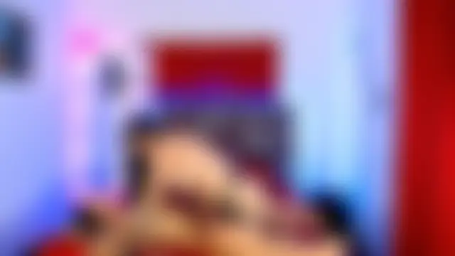 tatynatasha49 Adlı Modelin Canlı XXX Sohbeti