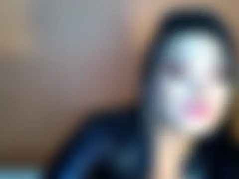 AsianQueenAlexaXx: διαδικτυακό σόου στην κάμερα