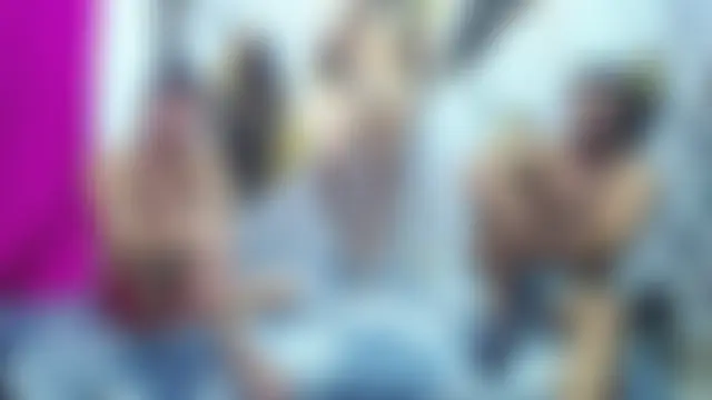 McMenaHot Adlı Modelin Canlı Seks Kamerası Şovu