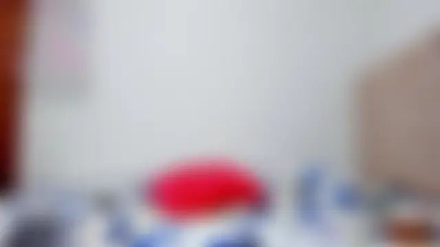 lizziemontana2's Live XXX Chat