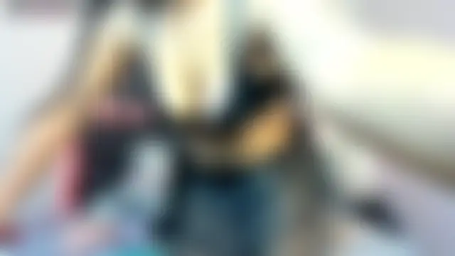 salome_rojas_: διαδικτυακό σόου στην κάμερα