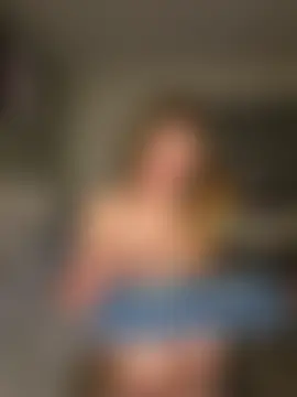 Lilly-Luscious' Webcam Show