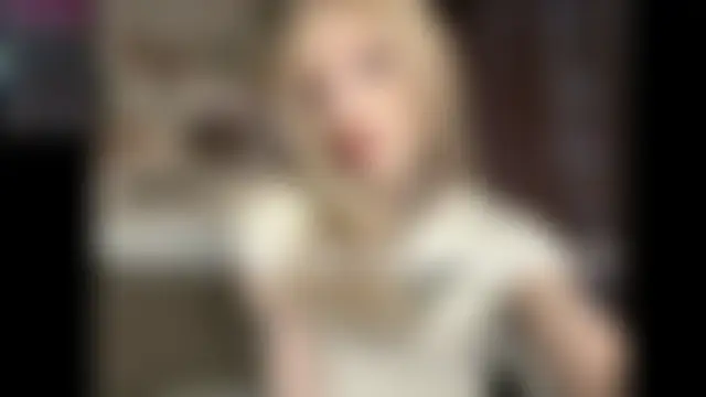 babylola228's Live Webcam Show