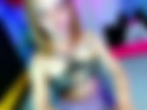 baby_kiraxx Show Webcam