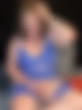 LadySaraNoir's Webcam Show