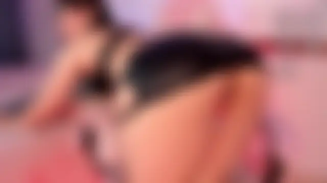 Violeth_7's Live Webcam Chat