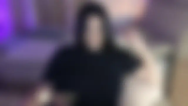 feluriana's Live Chat Room