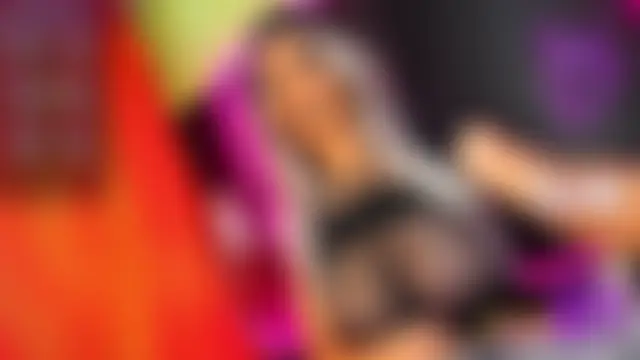 LovelyX0X0 在線直播表演