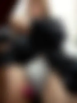 Office_Albertina ওয়েবক্যাম শো